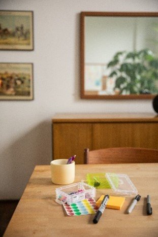 Prostokątne lustro do salonu