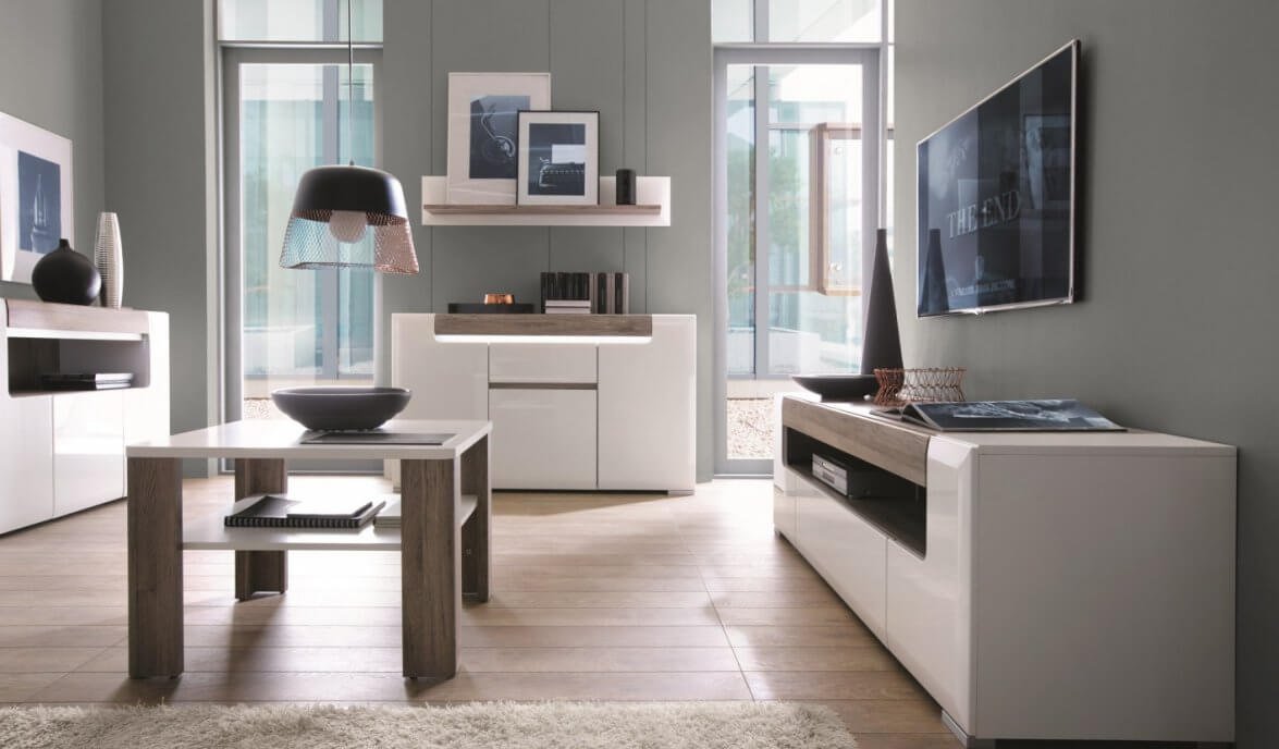 Jasny salon w bloku Jasny salon w bloku