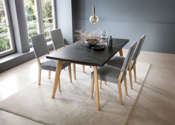 meble w ciemnej kuchni