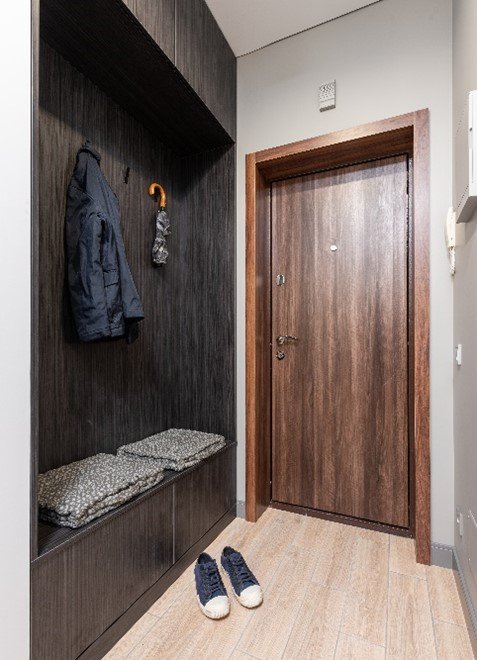 Jak zawiesić lustra w przedpokoju